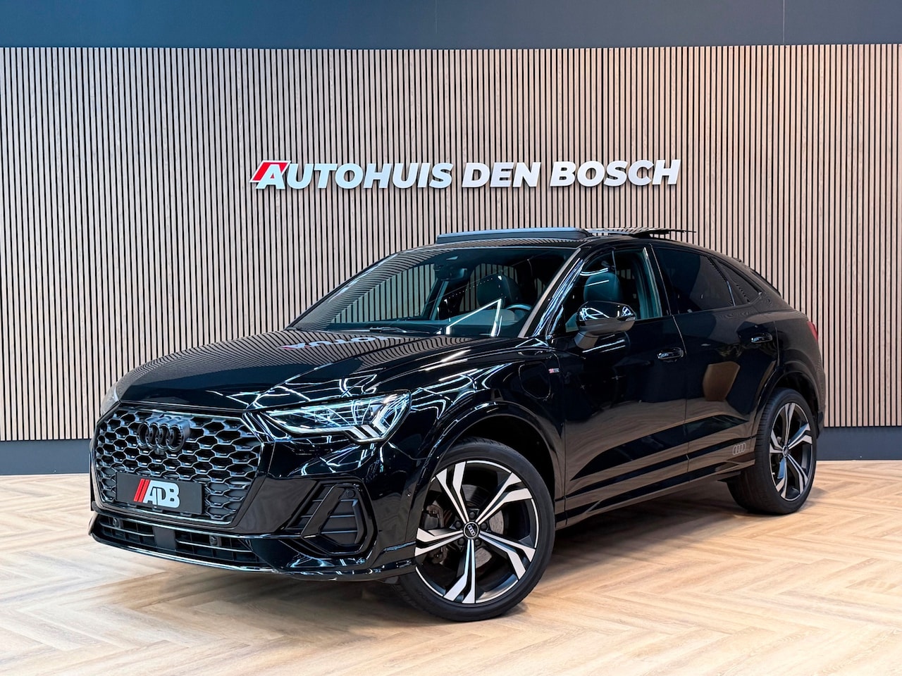Audi Q3 Sportback - 45 TFSI E 245PK S Line - Pano - Memory - AutoWereld.nl