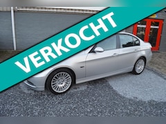 BMW 3-serie - 318i Business Line Airco Leer Navi Stuurbekrachtiging
