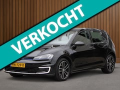 Volkswagen Golf - 1.4 TSI GTE 225PK Automaat | LED | Apple Carplay | NAP
