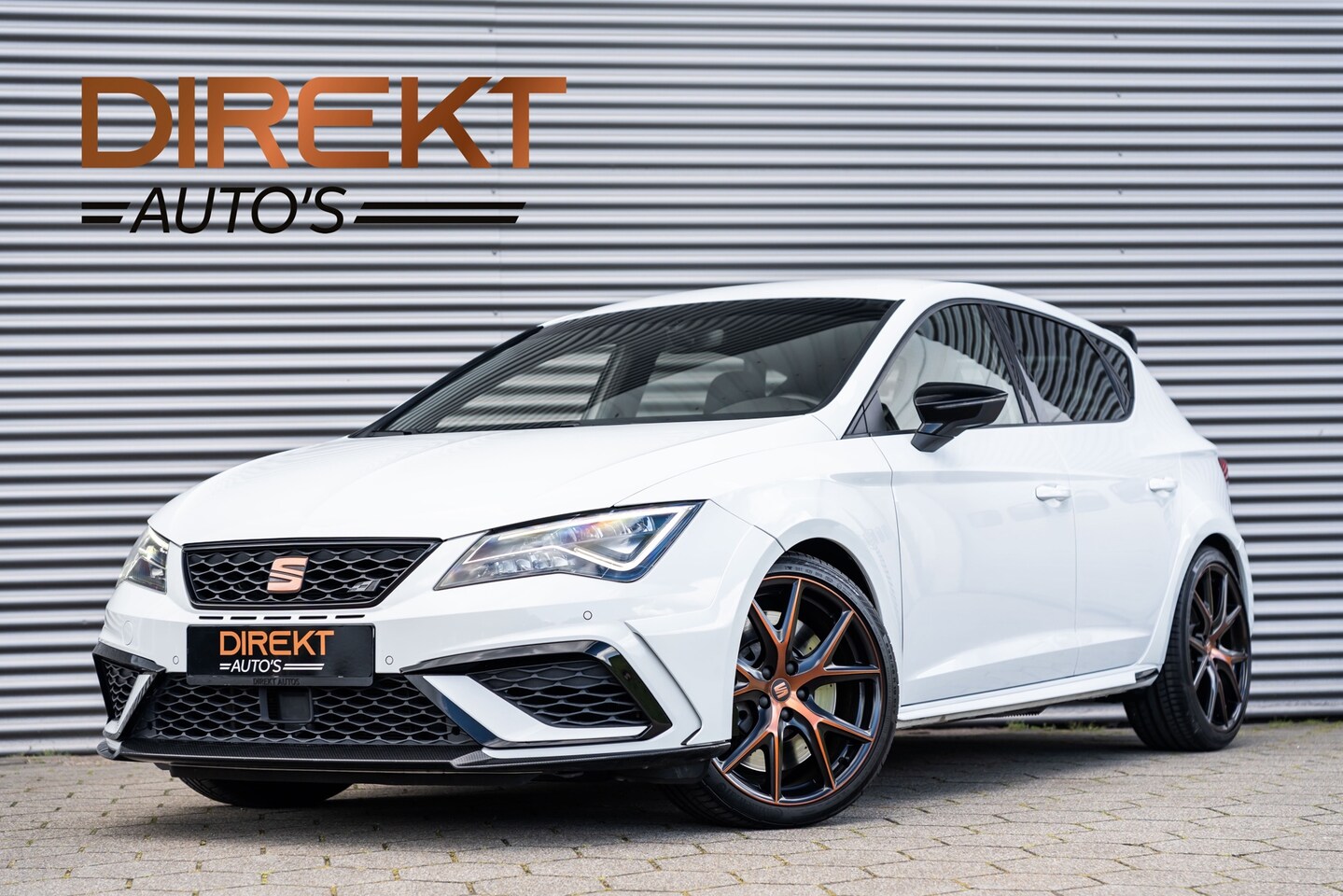 SEAT Leon - 2.0 TSI CUPRA VIRTUAL BREMBO SCHAAL CARBON R PACK - AutoWereld.nl