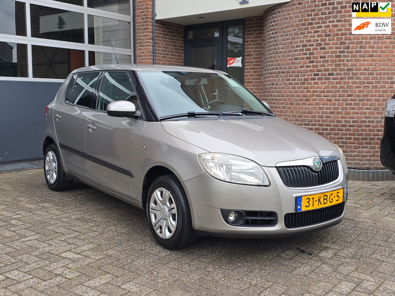 Skoda Fabia - 1.4-16V Tour Apk |Cruise |Trekhaak - AutoWereld.nl