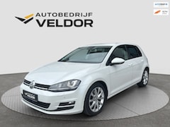 Volkswagen Golf - 1.4 TSI ACT 140PK Highline DSG Camera Keyless