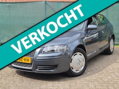 Audi A3 - 1.6 Attraction *AUTOMAAT* 40DKM