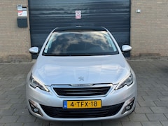 Peugeot 308 - 1.6 THP Première keyless Pano Clima trekhaak cruise Control