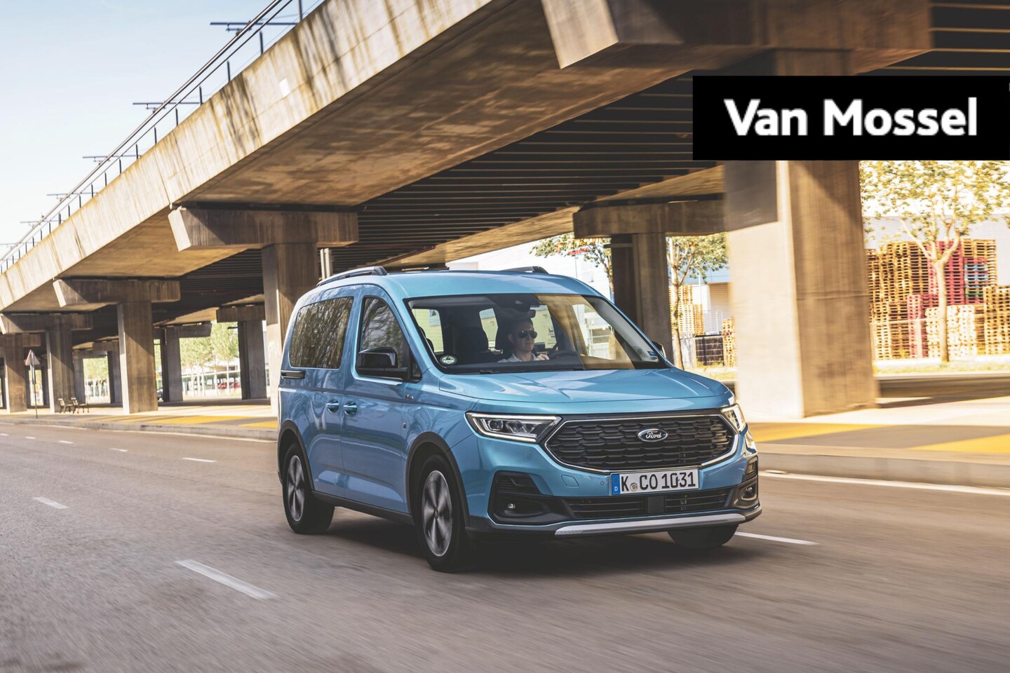 Ford Tourneo Connect - 1.5 EcoBoost PHEV L2 Trend | 7-Persoons | Nieuw Te Bestellen | 8% Korting Ford Nederland | - AutoWereld.nl