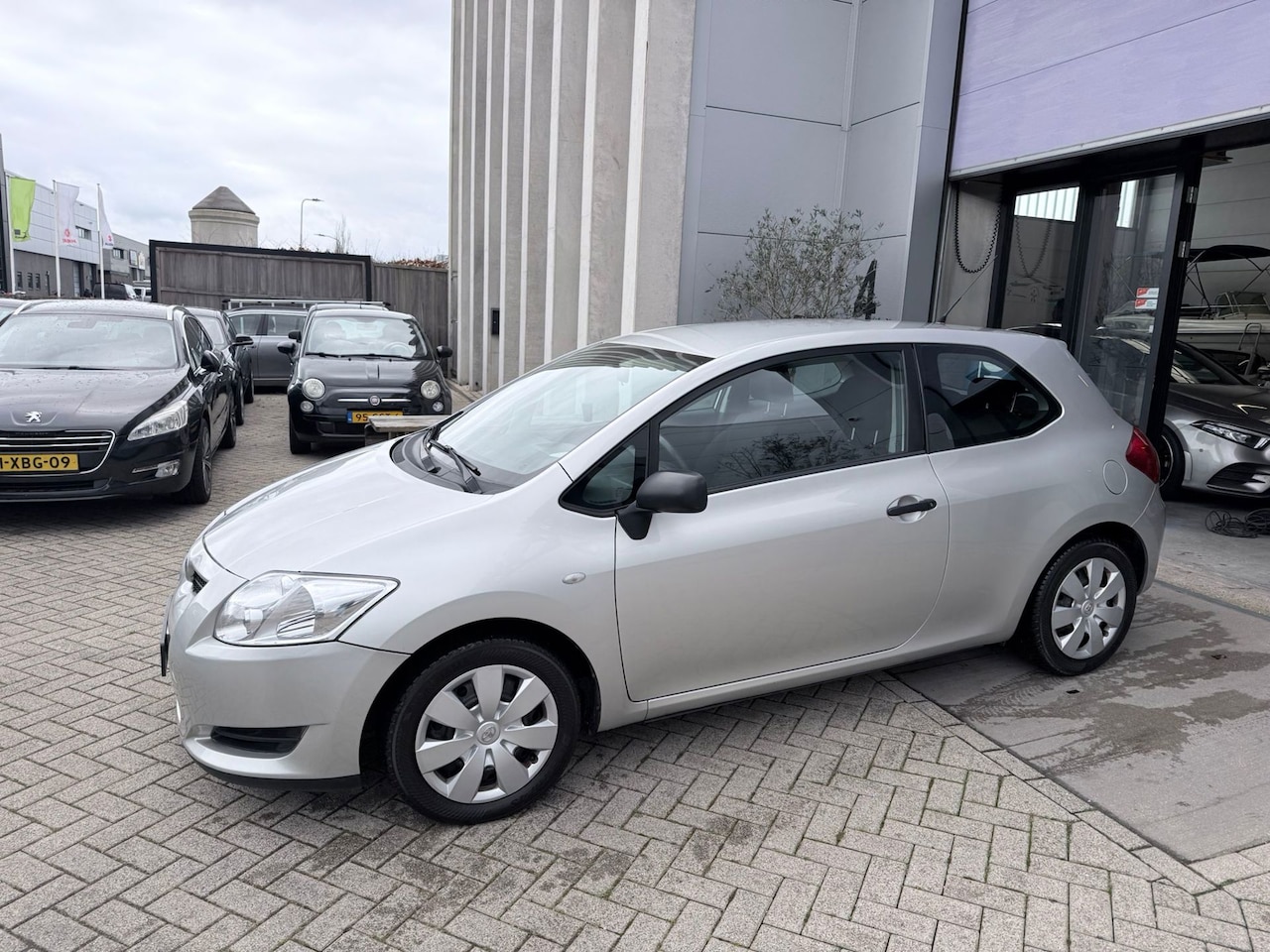 Toyota Auris - 1.6-16V Terra NIEUWE APK! AIRCO! INRUIL MOGELIJK! - AutoWereld.nl