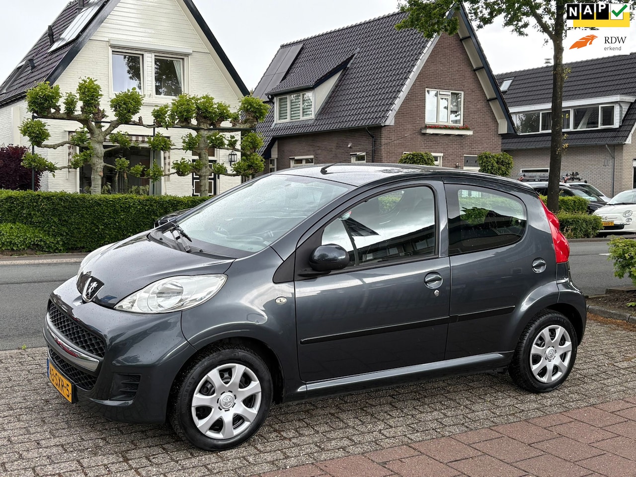 Peugeot 107 - 1.0-12V XS 97.000 km NL-AUTO-NAP - AutoWereld.nl
