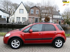 Suzuki SX4 - 1.6 Shogun 108pk Airco Hoge instap PDC Trekhaak 1200kg