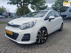 Kia Rio - 1.2 CVVT FACELIFT/AIRCO/5DEURS/TREKHAAK/CRUISE