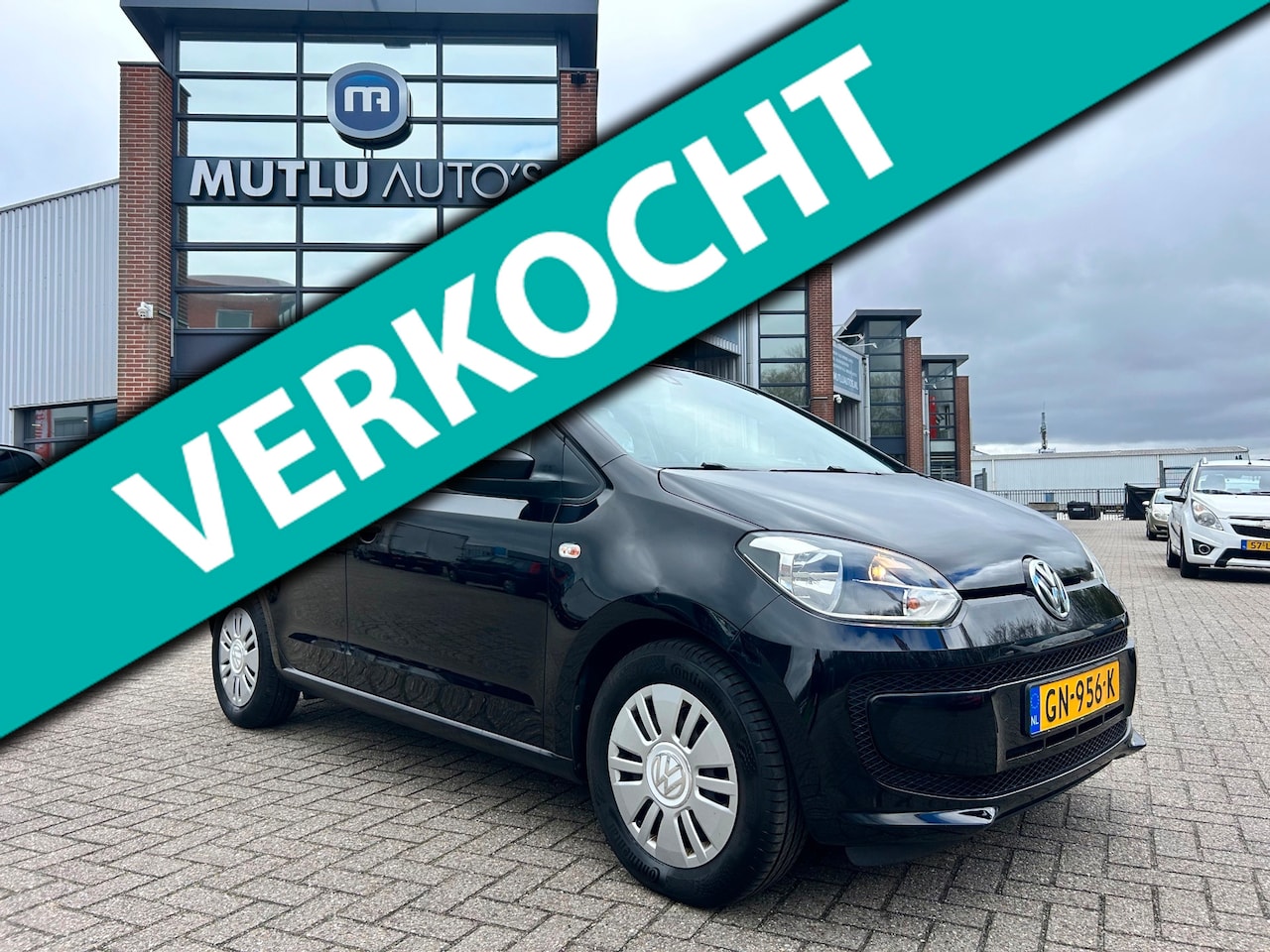 Volkswagen Up! - 1.0 move up! BlueMotion 5deurs Airco NAP APK - AutoWereld.nl