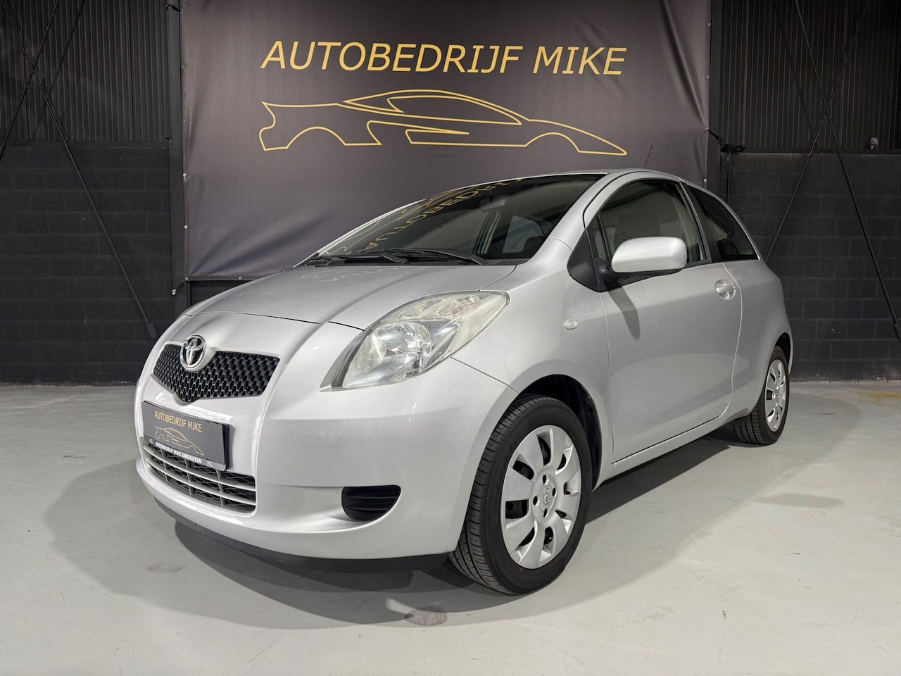Toyota Yaris - 1.0 VVT-i 1.0 VVTi + - AutoWereld.nl