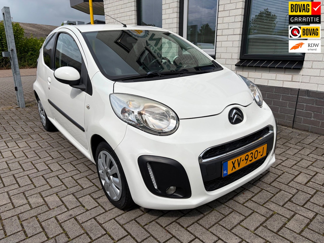 Citroën C1 - 1.0 Collection / Airco / Parrot Telefoon / Centrale vergrendeling / Elektrische ramen - AutoWereld.nl