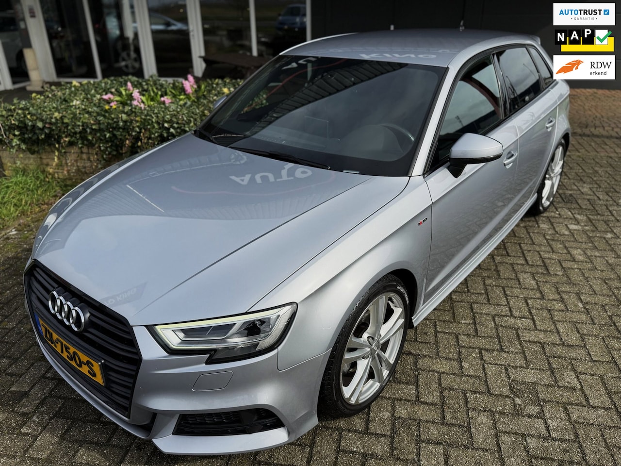 Audi A3 Sportback - 1.5 TFSI 3X S-LINE ECC I CARPLAY I APK+NAP - AutoWereld.nl