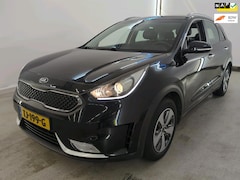 Kia Niro - 1.6 GDi Hybrid DynamicLine + TREKHAAK
