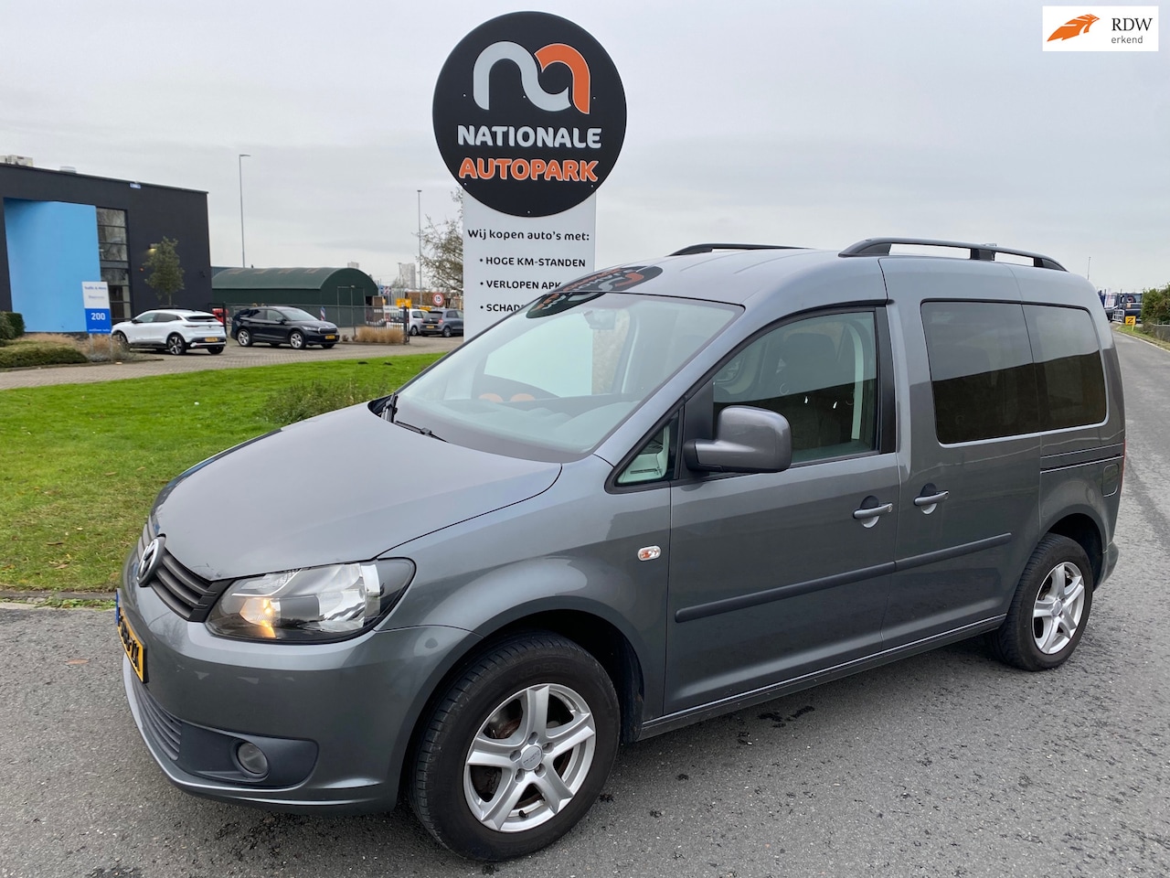 Volkswagen Caddy - 2012 * 1.2 TSI Trendline * KOMBI * 5 personen * 185.000 km - AutoWereld.nl