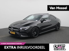 Mercedes-Benz CLA-Klasse - 200 AMG Line | Automaat | Panorama dak | Wide Screen | Sfeer verlichting | Camera | Naviga