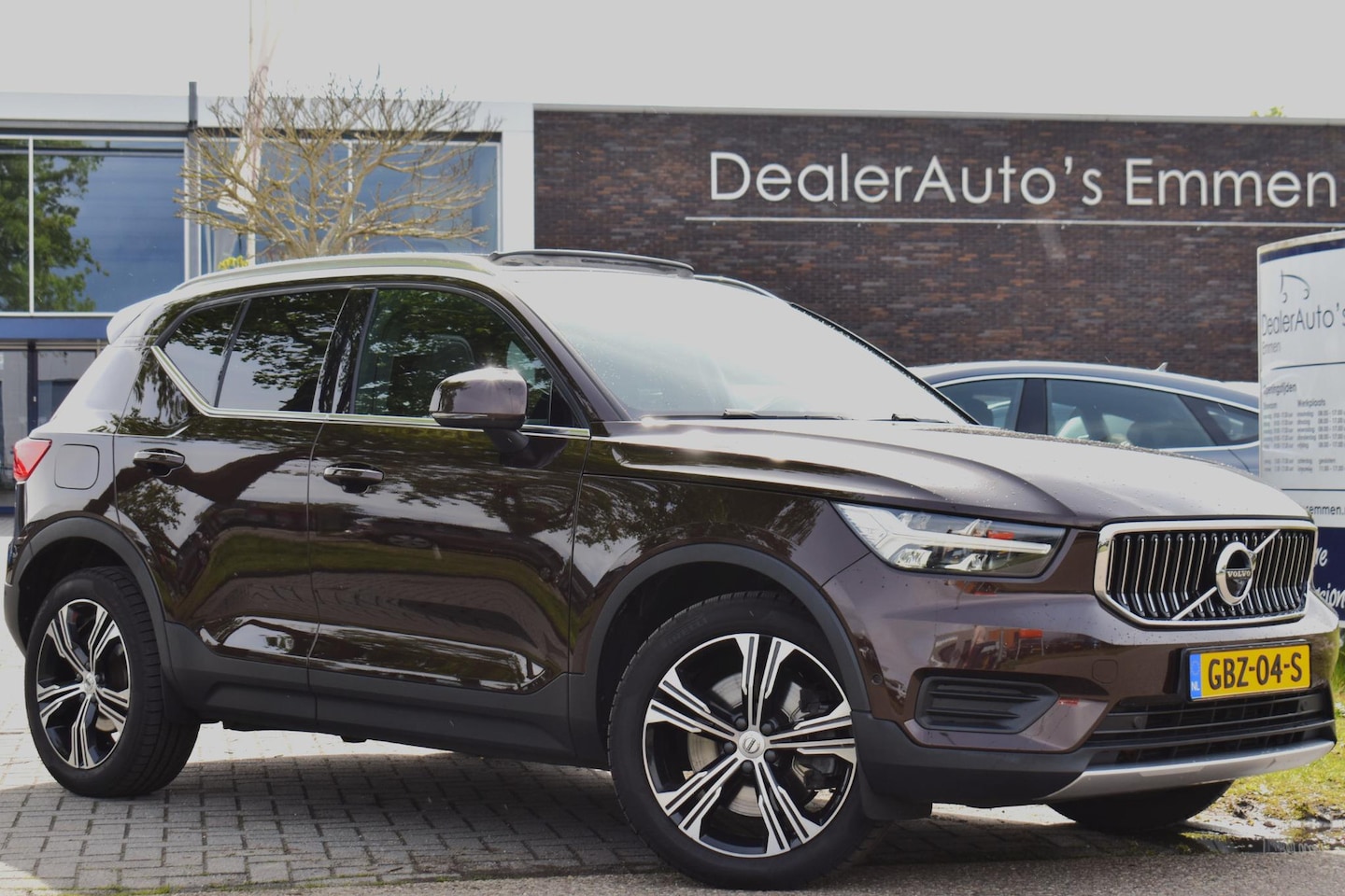 Volvo XC40 - 1.5 T5 LEDER PANODAK LMV NAVIGATIE LED - AutoWereld.nl