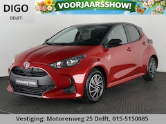 Toyota Yaris - 1.5 Hybrid Bi-Tone GARANTIE TOT 12-2032 . NAVIGATIE . ACHTERUITRIJ CAMERA . ADAPTIEVE CRUI