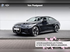 BMW i4 - eDrive35 70 kWh Selections 500