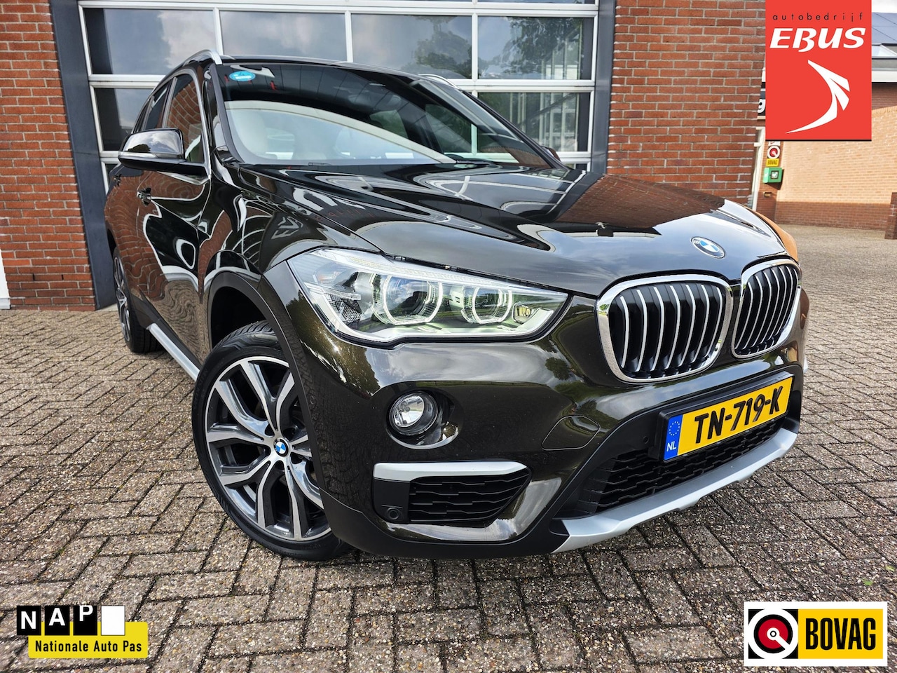 BMW X1 - sDrive20i Orange Edition II - AutoWereld.nl