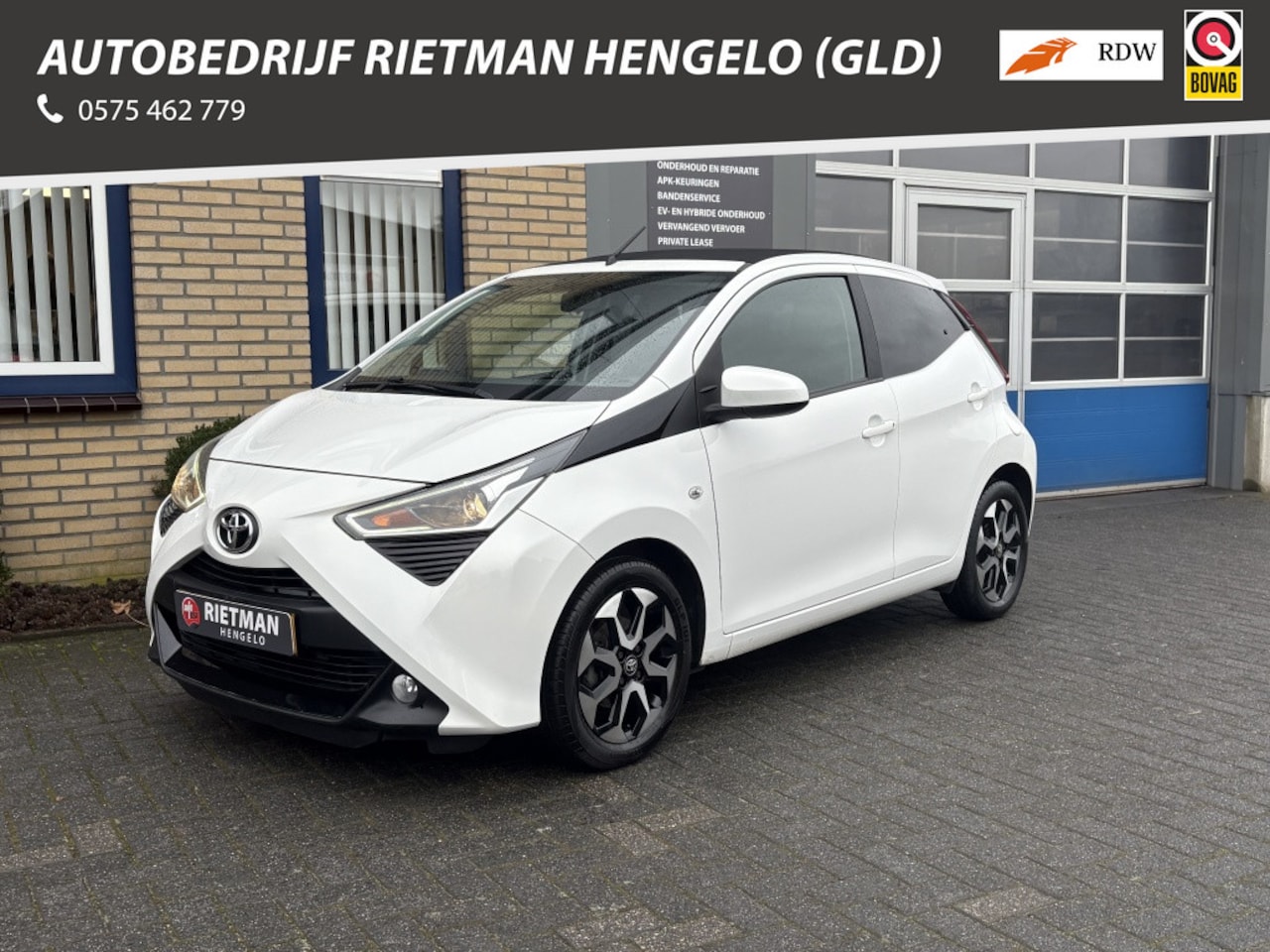 Toyota Aygo - 1.0 VVT-i x-joy cab CARPLAY-SCHUIFDAK-CAMERA-BTW - AutoWereld.nl