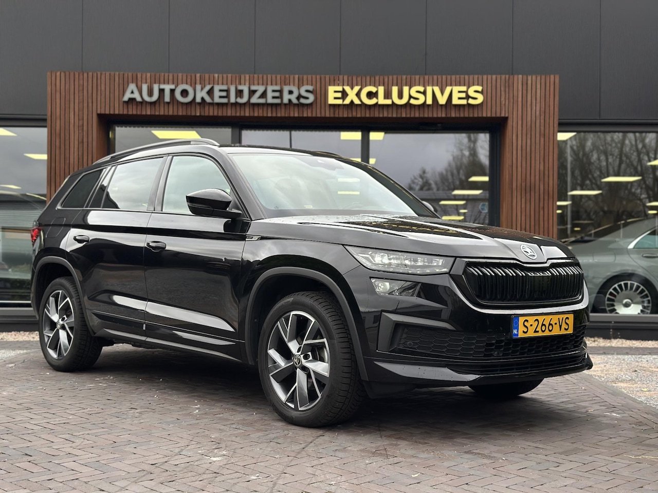 Skoda Kodiaq - 1.5 TSI Sportline Business Adaptieve Cruise Stoelverw. Sportstoelen LED - AutoWereld.nl