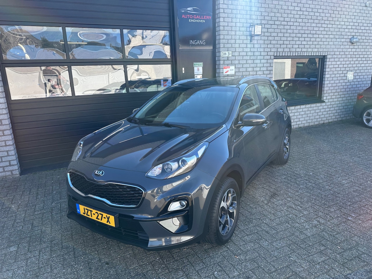 Kia Sportage - 1.6 GDI DynamicLine *NAVIGATIE*TREKHAAK*AIRCO*LM-VELGEN*CAMERA* - AutoWereld.nl
