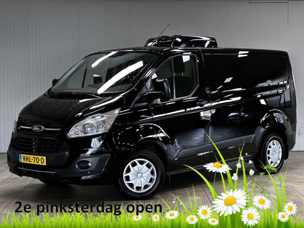 Ford Transit Custom - 270 2.0 TDCI L1H1 Ambiente/ KOELAUTO !/ Camera/ Zij-Schuifdeur Rechts/ Trekhaak/ PDC V+A/ - AutoWereld.nl