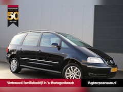 Volkswagen Sharan - 2.8 V6 /204pk/*Highline*/Automaat/7-Pers./Leder/Trekhaak/Carplay/Xenon