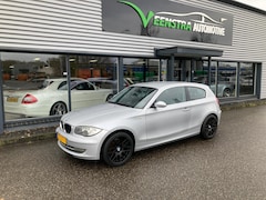 BMW 1-serie - | Airco | Navi | Bluetooth | LMV | Sportief & Compleet