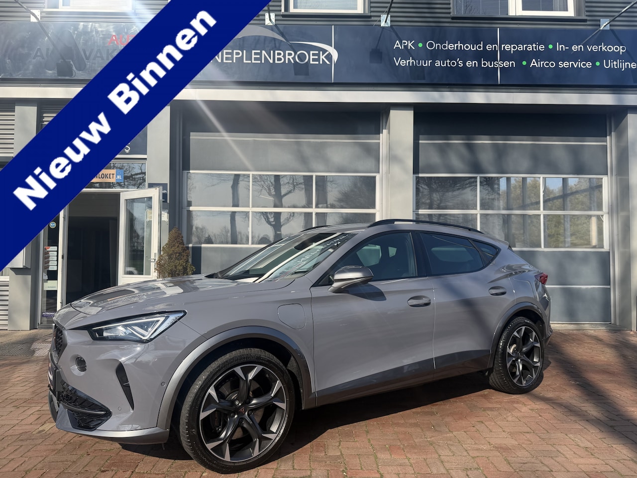 CUPRA Formentor - 1.4 e-Hybrid VZ Copper Edition VZ 245 PK f1 stuur Bj 2022 Km 59.000 Nap 1e eigen - AutoWereld.nl