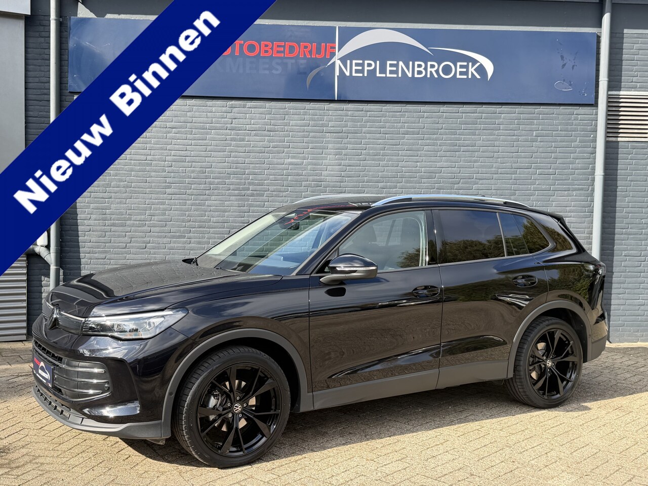 Volkswagen Tiguan - 1.5 eTSI 7-traps automaat 360 camera trekhaak Edition 150pk 20Inch 2025 km 25.147 - AutoWereld.nl