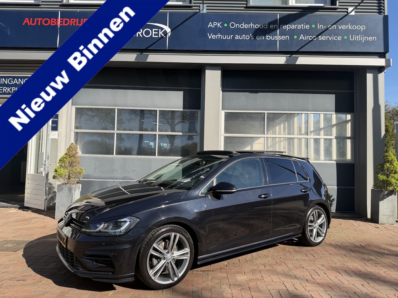 Volkswagen Golf - 1.5 TSI Highline Business R ACT PANO DigiDash R Line Stage 1+ - AutoWereld.nl
