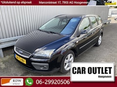 Ford Focus Wagon - 1.6-16V Futura A/C, CC, Voorruitvw, LM, Trekh, nw. APK – Inruil Mogelijk –
