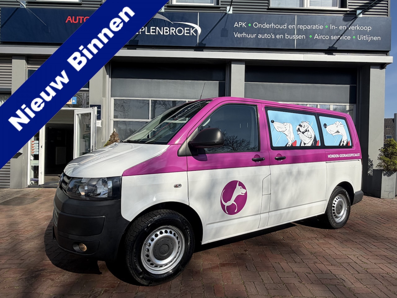 Volkswagen Transporter - 2.0 TDI L1H1 DC Trendline 2x schuifdeur Bj 2013 Honden transport Automaat/Airco Uniek moet - AutoWereld.nl