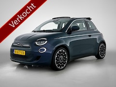 Fiat 500e - Cabrio La Prima 119PK / 42 kWh / SOH 88% / Leder / Adap-Cruise / Pdc+Camera / Navigatie /