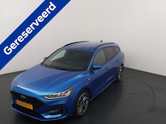 Ford Focus Wagon - ST-Line X EcoBoost Hybrid 155 pk Trekhaak | Winter Pack | Camera | 18"LM velgen | B&O | El
