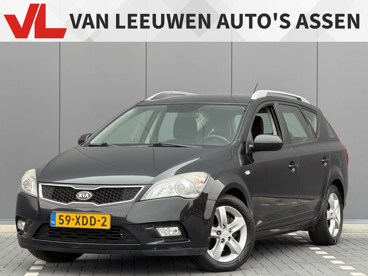 Kia Cee'd Sporty Wagon - 1.4 CVVT Navigator Plus Pack | RIJKLAAR | Climate | Cruise | Navi - AutoWereld.nl
