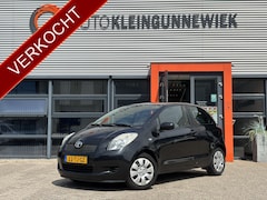 Toyota Yaris - 1.0 VVTi Sol / Trekhaak / Airco /