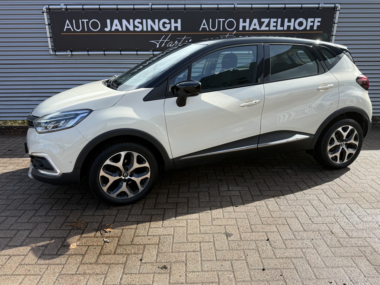 Renault Captur - 0.9 TCe Intens met 54.978km!!! | Camera | Cruise | Navi | Clima | Keyless | LED | LM Velge - AutoWereld.nl