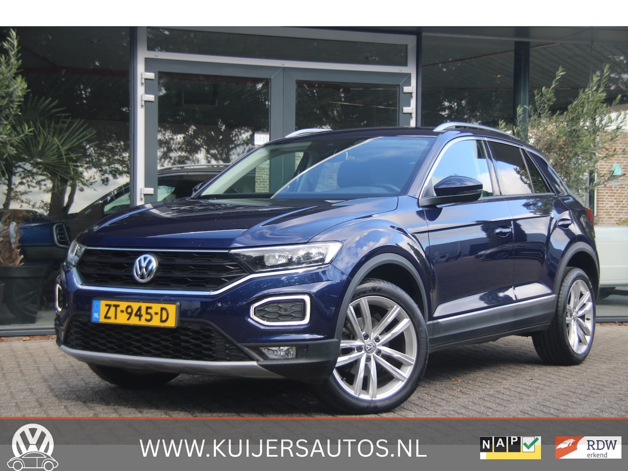 Volkswagen T-Roc - 1.5 TSI Sport | DSG | Camera | ACC | Virtual | - AutoWereld.nl