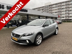Volvo V40 Cross Country - 1.6 T4 Summum automaat Leer Acamera Bi-xenon Navi Nap