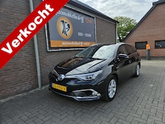 Toyota Auris Touring Sports - 1.8 Hybrid Executive