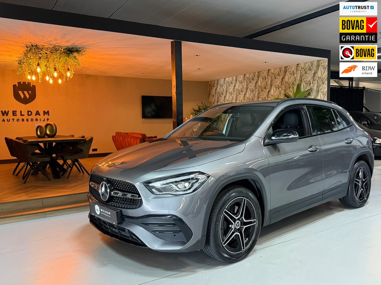 Mercedes-Benz GLA-Klasse - 250 e AMG Line Garantie Ambient MBUX High End Camera Night StoelVW Cruise Navi Clima Led D - AutoWereld.nl