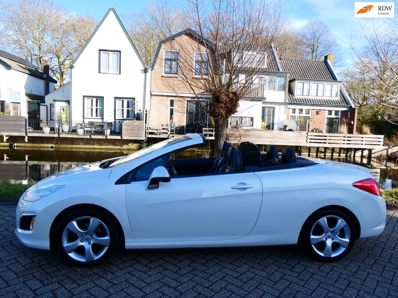 Peugeot 308 CC - 1.6 VTi Sport Pack 120pk Clima Cruise Leder PDC Historie - AutoWereld.nl