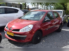 Renault Clio - 1.2-16V Expression Airco Km 158.000