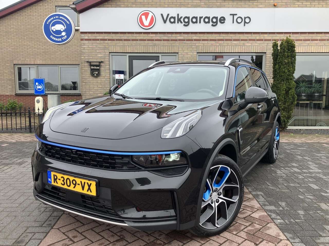 Lynk & Co 01 - 1.5 | NL Auto | 360 camera | Elektr. stoel - AutoWereld.nl