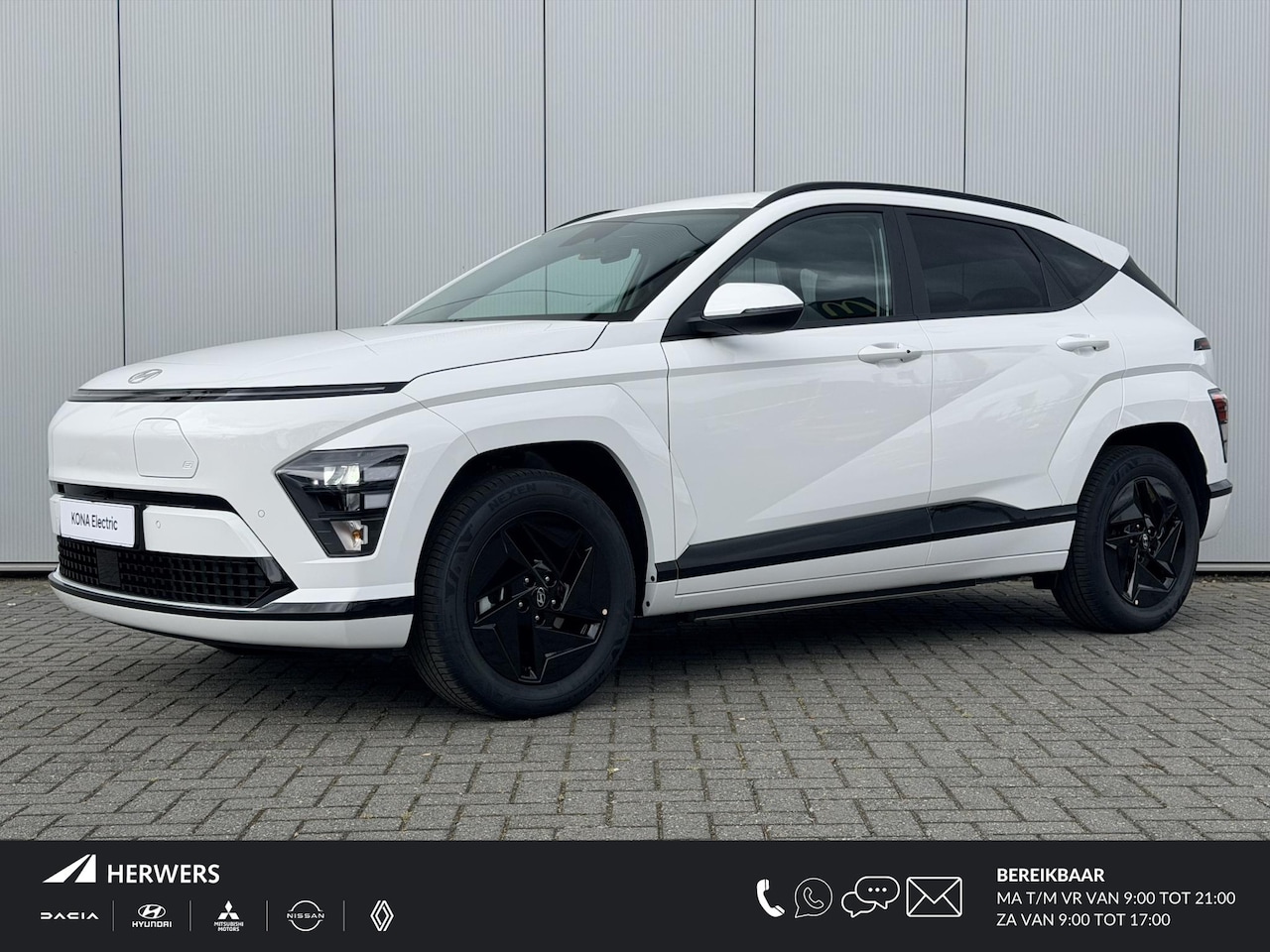 Hyundai Kona - Long Range Pure Edition 64.8 kWh / 500 Voordeel / Black Pack / Stoel- & Stuurverwarming / - AutoWereld.nl