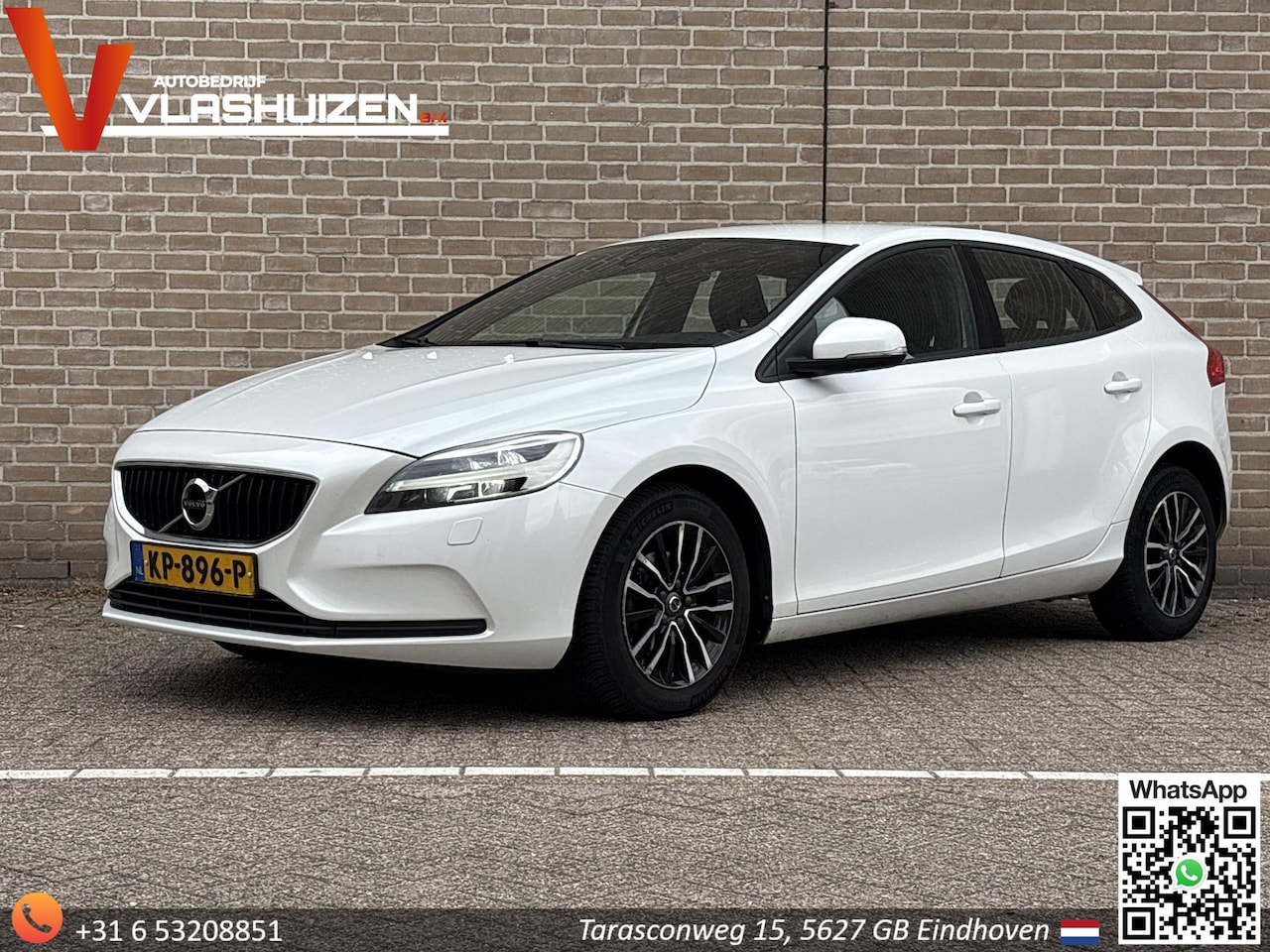 Volvo V40 - 2.0 D2 Nordic+ | Stoelverwarming | Climate | Cruise | Navi | Camera | - AutoWereld.nl