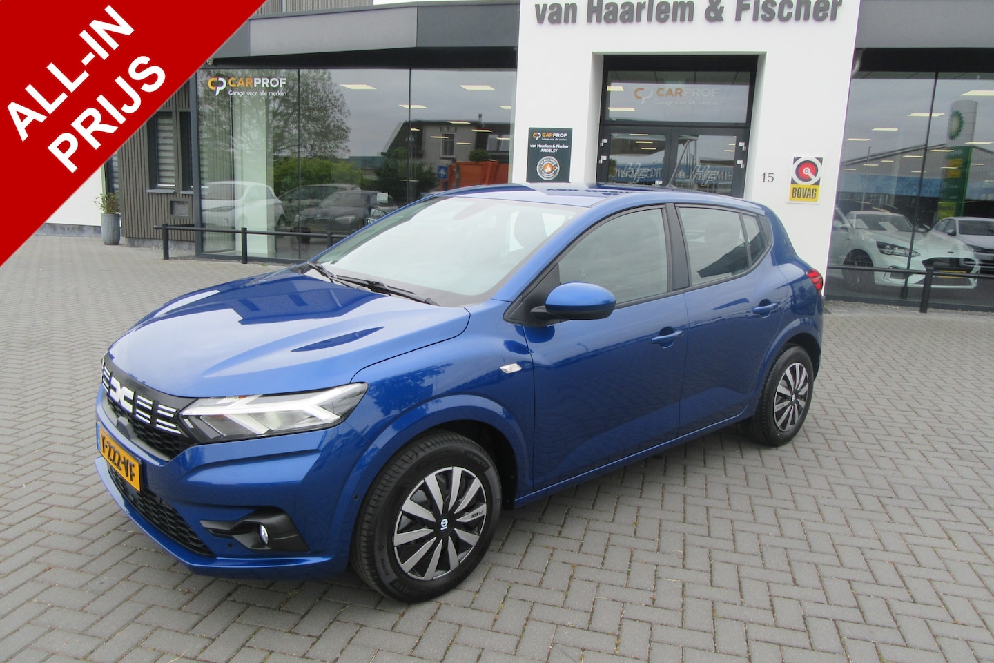 Dacia Sandero - 1.0 TCe 90 Expression 1.0 TCe 90 Expression, Navi, Camera, Blind Spot, Trekhaak - AutoWereld.nl